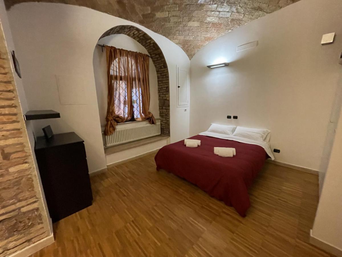 Heart Of San Lorenzo - La Casa Particular Рим Экстерьер фото